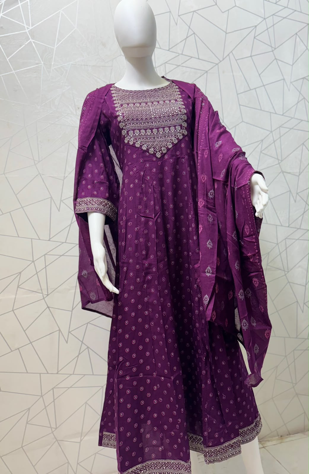 Zareen Signature Anarkali Set