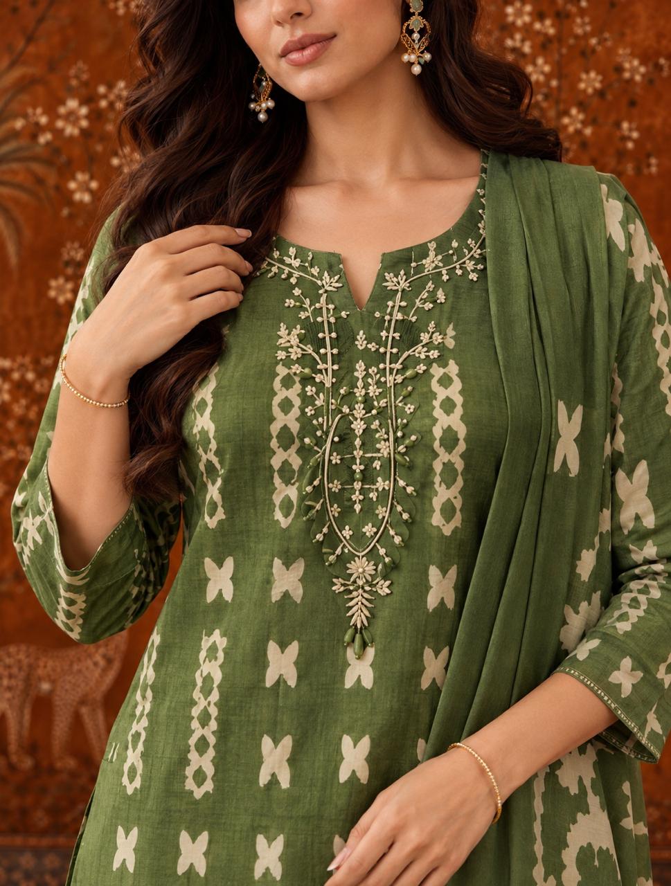 Artisan Motif Three-Piece Kurta Set